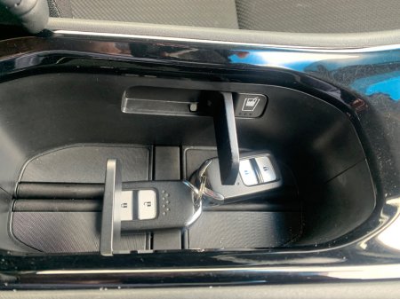 2014 Honda Vezel 1.5 HYBRID 5DR // 09/26 NCT AND €180 ROAD TAX // AIR CON, REVERSE CAMERA AND BLUETOOTH // €10,950 thumbnail