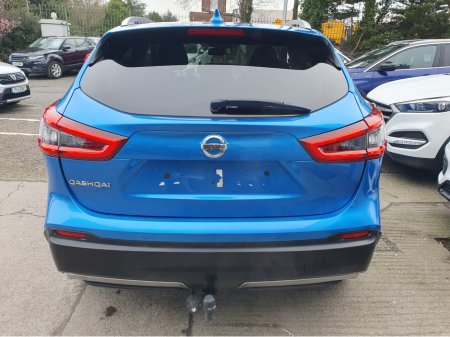 2018 Nissan Qashqai N-CONNECTA 1.2 DIG-T 115BHP NCT 02/28 FINANCE AVAILABLE @ €58 PER WEEK 2 KEYS/ PAN ROOF/ SAT NAV/ REVERSE CAMERA/ MULTI FUNCTION STEERING WHEEL/ CRUISE CONTROL/ HISTORY CHECKED €12,900 thumbnail