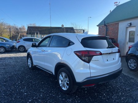 2018 Honda Vezel  €18,950 thumbnail