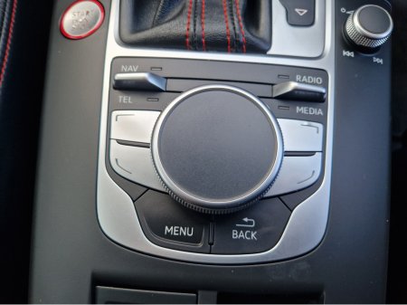 2016 Audi S3 SALOON 2.0 PETROL AUTOMATIC €23,950 thumbnail