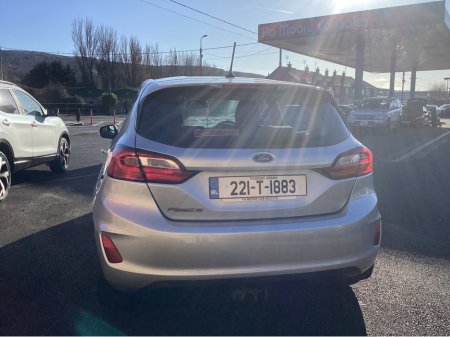 2022 Ford Fiesta - thumbnail 5