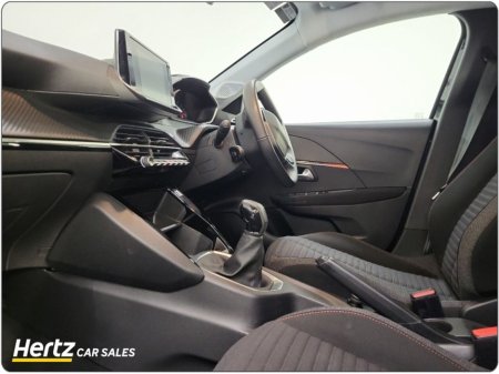 2023 Peugeot 208 - thumbnail 4