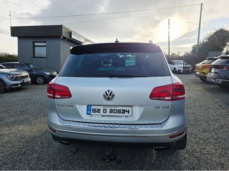 2015 Volkswagen Touareg - thumbnail 11