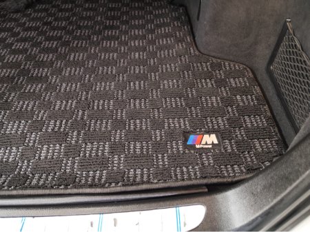 2018 BMW 3 Series - thumbnail 32