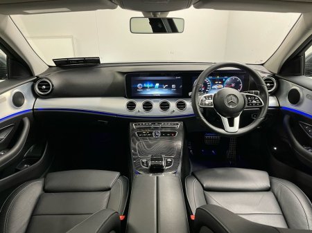 2020 Mercedes-Benz E Class - thumbnail 2