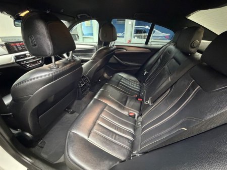 2019 BMW 5 Series - thumbnail 34