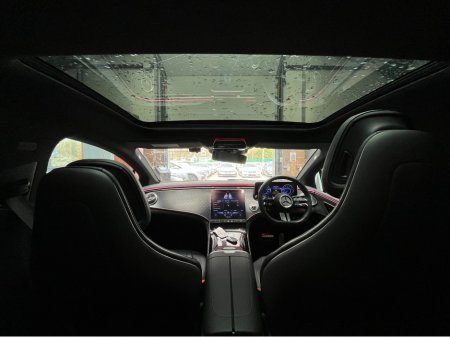 2022 Mercedes-Benz EQE - thumbnail 22