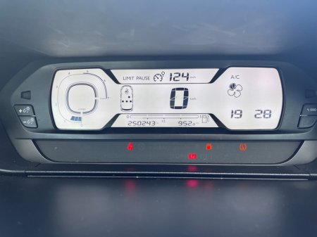 2014 Citroen C4 Picasso - thumbnail 11