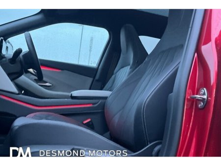 2025 Ford Explorer PREMIUM EV AWD €43,250 thumbnail