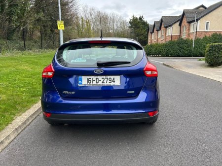 2016 Ford Focus - thumbnail 7