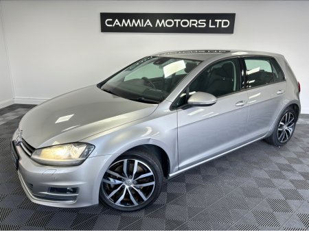 2013 Volkswagen Golf - view 2