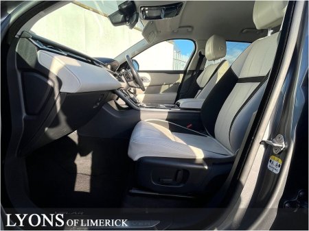 2019 Land Rover Range Rover Velar 2.0D TD4 180 SE *High Specification* €56,950