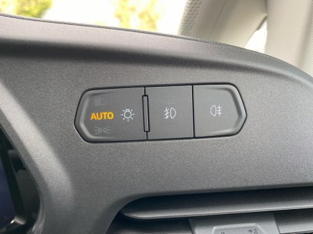 2025 Ford Transit Connect 2.0 TDCI LWB Trend..Twin doors, Fully Sheeted €23,950 thumbnail