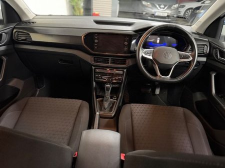 2023 Volkswagen T-Cross Life 1.0 TSI D7F 110HP 5DR AUT €25,777 thumbnail