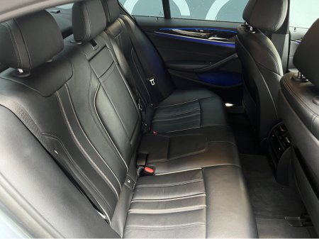 2019 BMW 5 Series - thumbnail 15