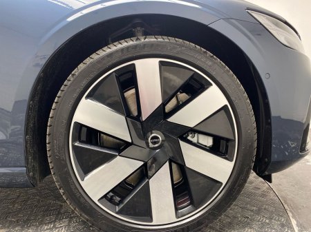 2026 Volvo V60 - thumbnail 10