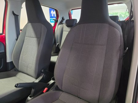2016 Volkswagen up! Move Up 1.0 5Dr Automatic €10,950 thumbnail