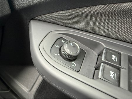 2022 Volkswagen Golf - thumbnail 19