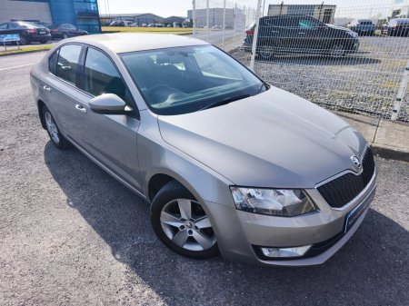 2015 Skoda Octavia - thumbnail 3