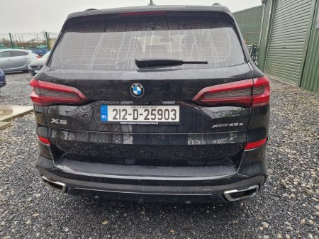 2021 BMW X5 xDrive45e M Sport €47,950 thumbnail