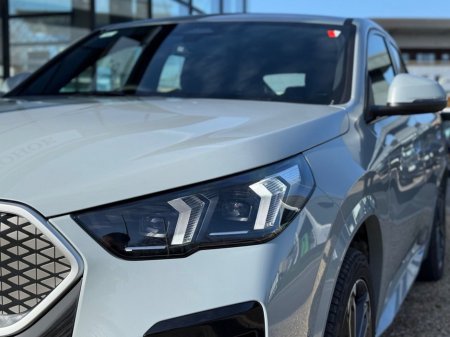 2026 BMW iX2 - thumbnail 15