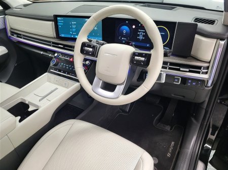 2025 Hyundai Santa Fe 1.6 PHEV 4WD Premium Finance From €220 per week €62,975 thumbnail