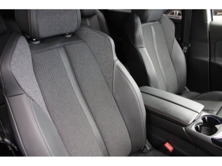 2020 Peugeot 5008 - thumbnail 11