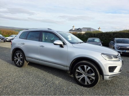 2015 Volkswagen Touareg - thumbnail 8