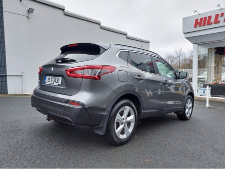 2019 Nissan Qashqai 1.2 SV 18 5DR PANORAMIC ROOF IDEAL FAMILY SUV €16,995 thumbnail