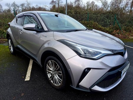 2021 Toyota C-HR 1.8 HYBRID SOL €23,999