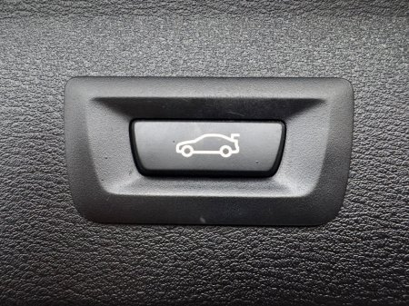 2017 BMW X1 SDRIVE18D SD 18D X LINE 2TB ZXX1 4DR AUTO SDRIVE €19,800 thumbnail