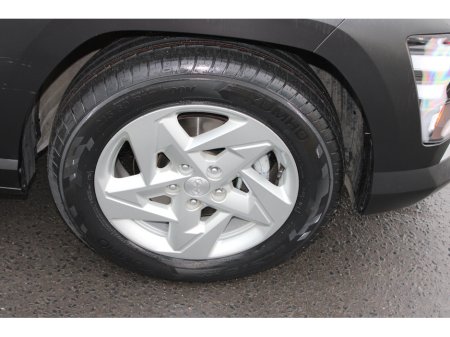 2024 Hyundai Kona 1.0 T-GDI Elegance €30,950 thumbnail