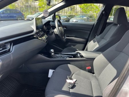 2019 Toyota C-HR - photo 6