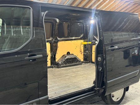 2021 Ford Transit Custom 280S TREND 2.0 TD 130BHP M6 SWB 3DR €17,999 thumbnail