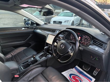 2019 Volkswagen Arteon ( 192 ) 2.0 TSI PANORAMIC SUNROOF 4 MOTION 280BHP VIRTUAL DASH FULL LEATHER HEATED ELECTRIC SEATS SAT NAV CARPLAY ANDROID AUTO BLIND SPORT PARKING SENSORS SELF PARKING ASSIST 360 CAMERA DYNAUDIO SOUND €30,950 thumbnail