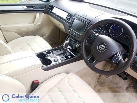 2018 Volkswagen Touareg - thumbnail 10