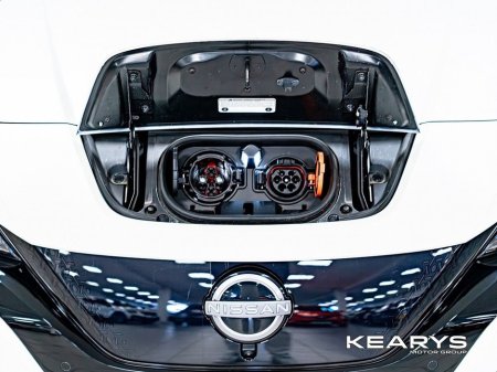 2022 Nissan Leaf - thumbnail 37