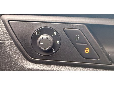 2019 Volkswagen Caddy 102BHP Maxi €14,430 thumbnail