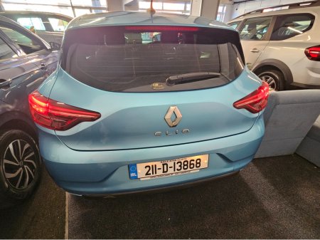 2021 Renault Clio DYNAMIQUE TCE 100 MY19 5DR €12,950 thumbnail