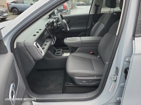 2026 Leapmotor B10 DESIGN 67.1 KWH BEV €38,995