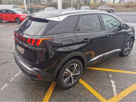 2019 Peugeot 3008 1.5BLUEHDI ALLURE 130BHP 5DR A thumbnail