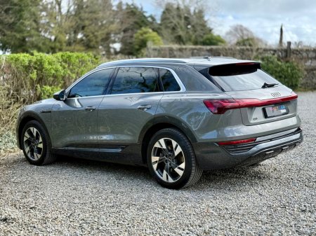 2024 Audi Q8 - thumbnail 16