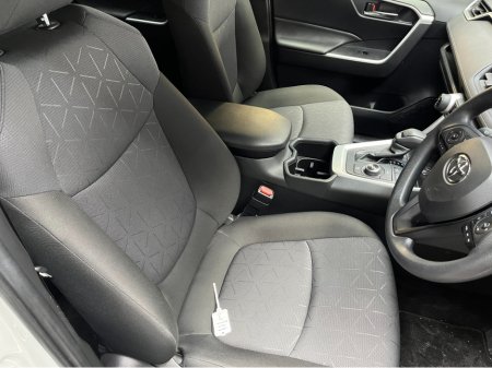 2024 Toyota Rav4 - thumbnail 11