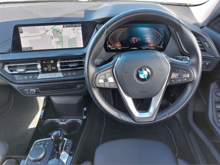 2023 BMW 1 Series 118i Sports Hatch 5-door €29,995 thumbnail