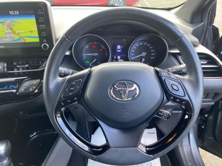 2022 Toyota C-HR - thumbnail 13