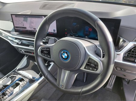 2025 BMW X5 - thumbnail 6