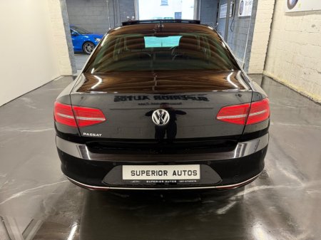 2019 Volkswagen Passat - thumbnail 6