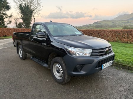 2025 Toyota Hilux 2.8 Single Cab ACTIVE 4x4 Pick Up thumbnail