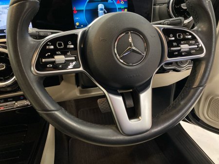 2019 Mercedes-Benz A Class A 200 PROGRESSIVE LINE A/T €26,950 thumbnail