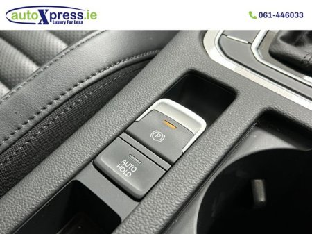 2020 Volkswagen Passat - thumbnail 35